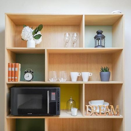 Studio Sous Les Toits Tres Bien Place Et Climatise 蒙彼利埃 外观 照片